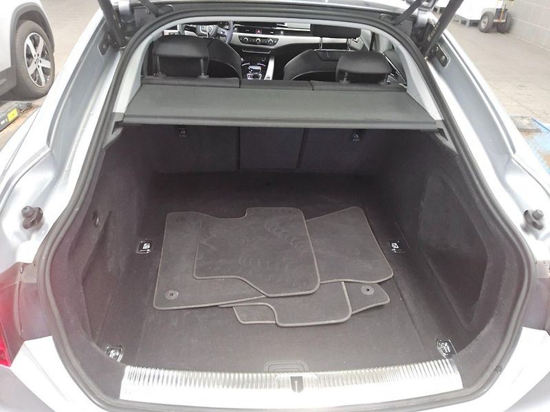 Audi A5 40TFSI LED Ad.Temp Kam Asisten - fotka 11 z 11