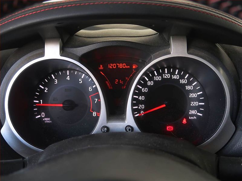 Nissan Juke (2015) 1.2 DIG-T, Serv.kniha, Navi - fotka 11 z 14