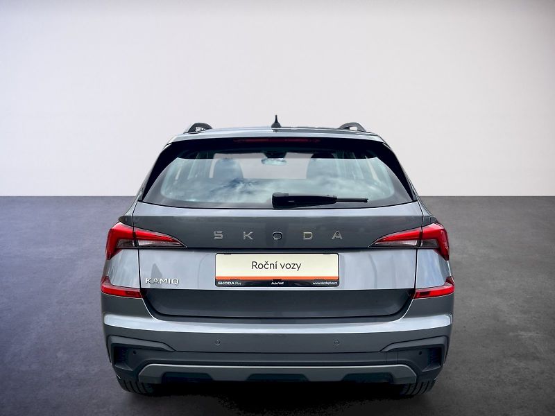 Škoda Kamiq (2025) Selection 1.0TSi 85kW 6°manuál - fotka 10 z 29