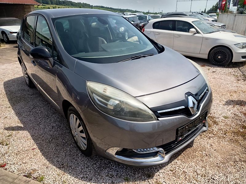 Renault Scénic (2014) 1.2 97kw 114tis Km - fotka 9 z 40