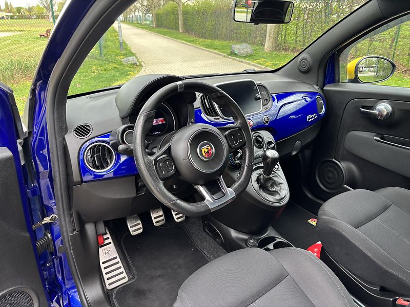 Abarth 595 1.4 595 70th Anniversary - fotka 20 z 24
