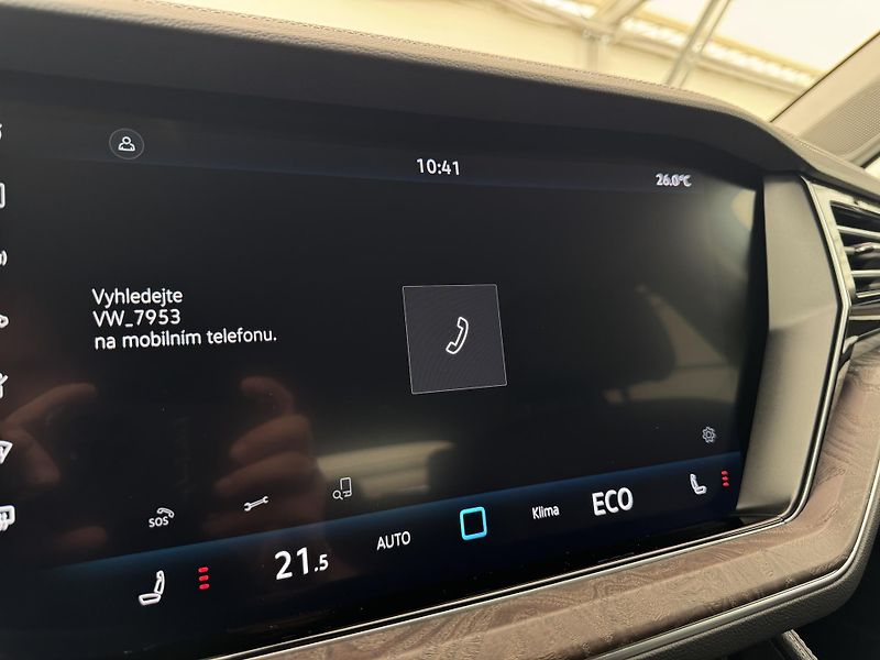 Volkswagen Touareg 3.0Tdi*1-MAJ*DPH*ELEGANCE* - fotka 32 z 46