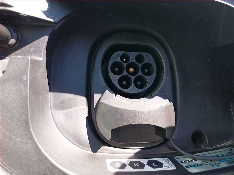 Volkswagen ID.5 (2022) Pro Perf. (82 kWh), SoH 98% - fotka 26 z 26