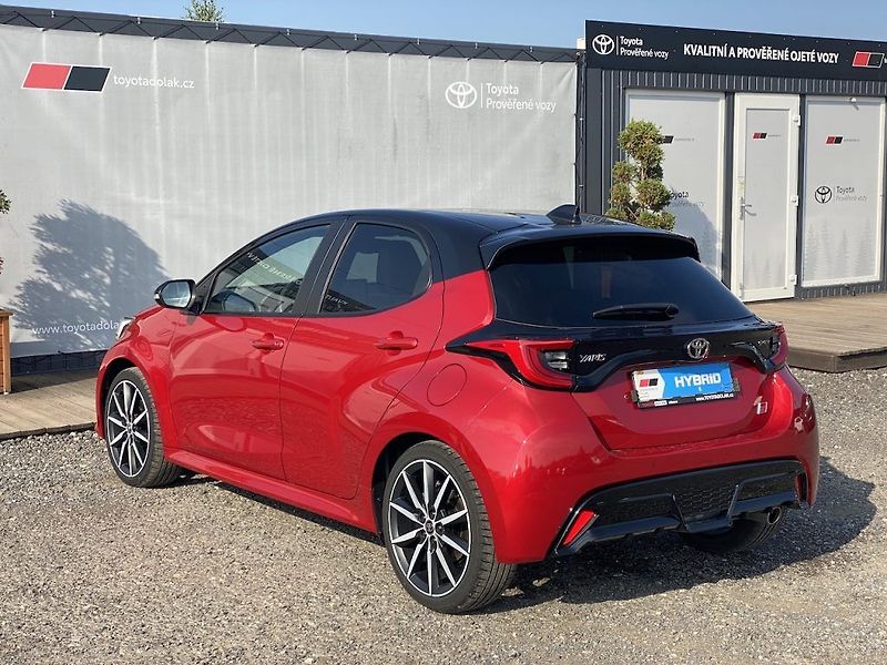 Toyota Yaris 1.5HEV, ČR-1m, GR Sport, DPH - fotka 4 z 25
