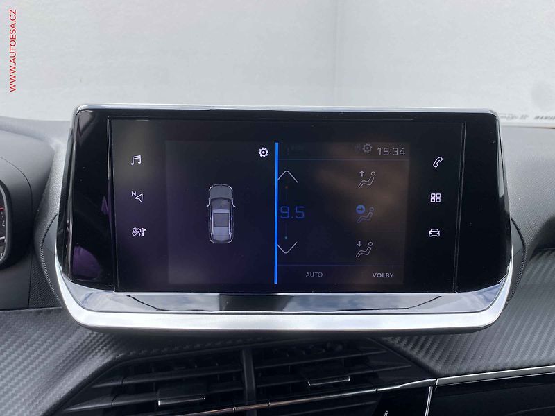 Peugeot 2008 (2021) 1.2 PT, 1.maj,ČR, Active, LED - fotka 16 z 17