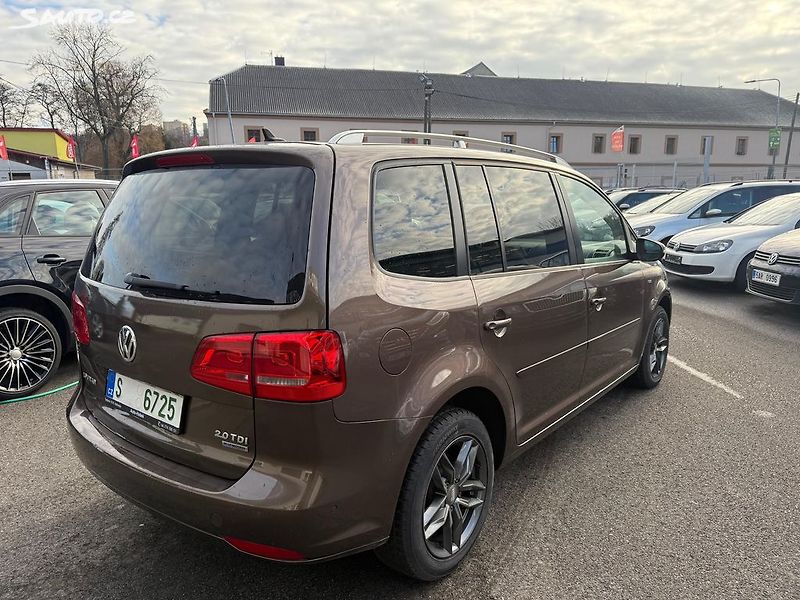 Volkswagen Touran 2.0 tdi, DSG - fotka 3 z 12