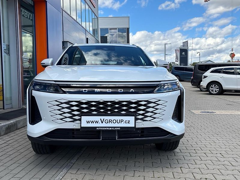 Omoda 9 (2026) PHEV 395kW AWD PREMIUM - fotka 6 z 38