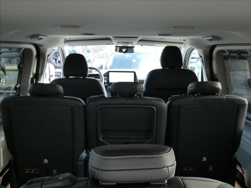 Ford Tourneo Custom 2,0 L2,TITANIUM X,8Míst,AWD - fotka 40 z 44