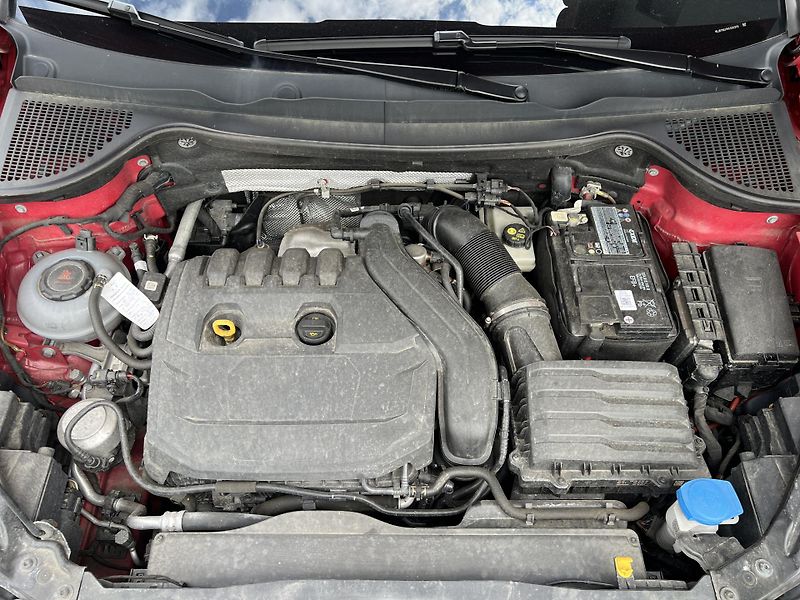 Škoda Karoq Style+ 1.5TSi 110kw PŮVOD ČR - fotka 39 z 46