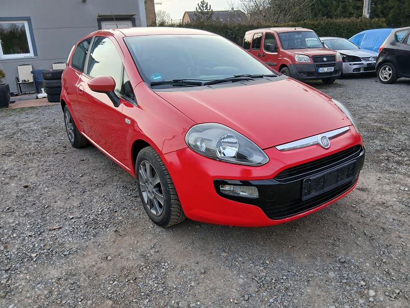 Fiat Punto 1.2i, ALU, klima - fotka 4 z 29