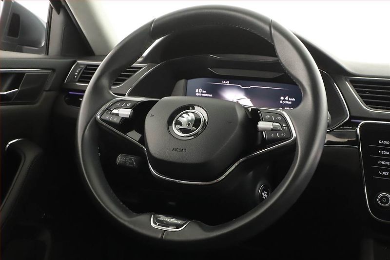 Škoda Superb (2021) Laurin&Klement 1.5 TSI - fotka 8 z 20