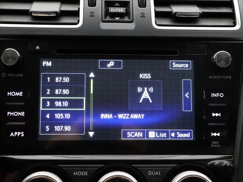 Subaru Forester 2,0 i-L 110kW Comfort 4x4 CZ - fotka 21 z 32