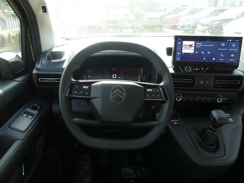 Citroën Berlingo (2026) PLUS PROFI Diesel 100k Manual - fotka 12 z 20