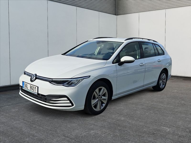 Volkswagen Golf 1,0 TSI Life - fotka 2 z 11