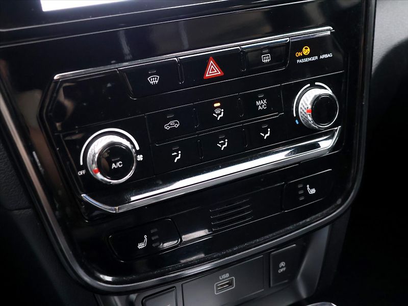 SsangYong Tivoli 1,5 T-GDI 120kW Automat - fotka 25 z 36