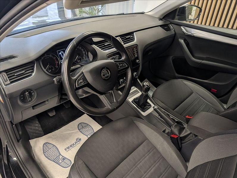 Škoda Octavia TSI, 110KW - fotka 11 z 27
