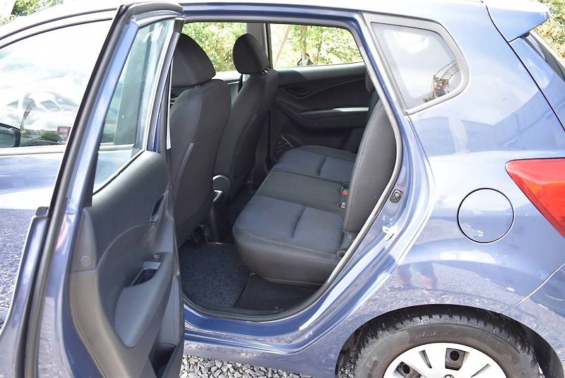 Hyundai ix20 1,4 16V 1.MAJ,AC,SERVIS AKCE - fotka 13 z 16