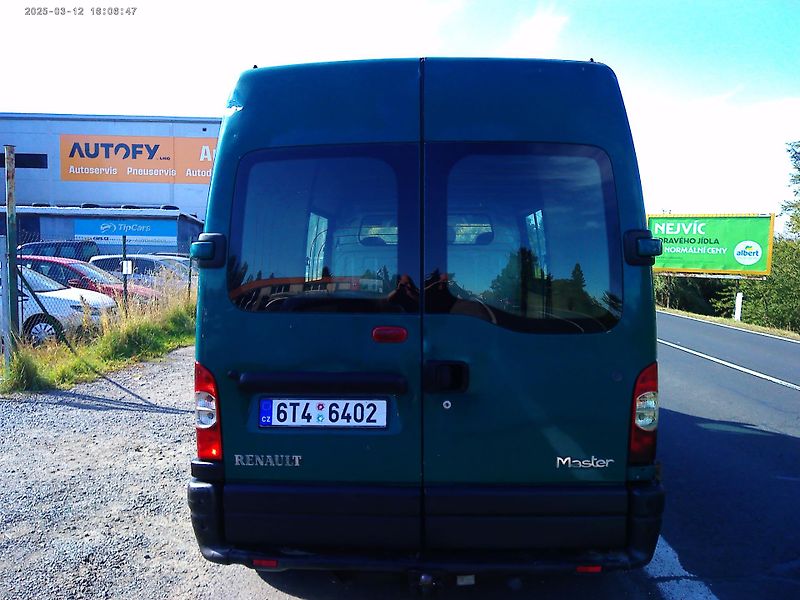 Renault Master 2.5 DCi, 84 kW, klima,tažné - fotka 4 z 21