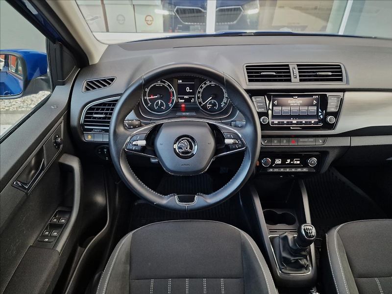 Škoda Fabia 1.0 TSI Style Combi,ČR,1.Maj. - fotka 12 z 48