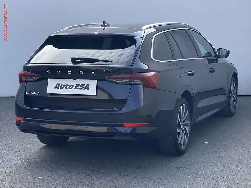 Škoda Octavia (2020) 2.0 TDi, 1.maj,ČR, Style - fotka 4 z 19