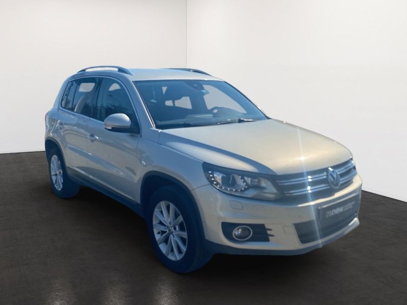 Volkswagen Tiguan (2015) 2.0tdi 110kw, 4Motion, DSG, ČR - fotka 2 z 17