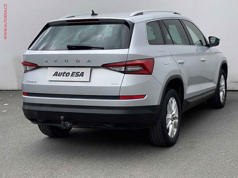 Škoda Kodiaq (2020) 2.0 TDi 4x4, ČR, Style, DSG - fotka 4 z 20