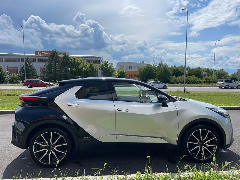 Toyota C-HR 2.0 Hybrid 4x4 GR Sport Premie - fotka 9 z 19