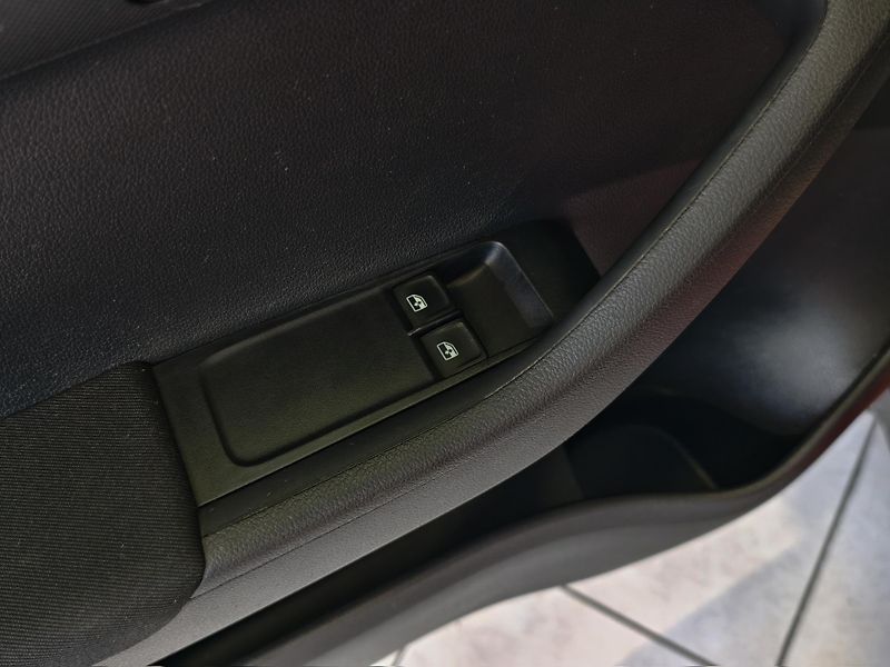 Škoda Fabia 1.2 TSI MONTE CARLO, PANORAMA - fotka 19 z 23