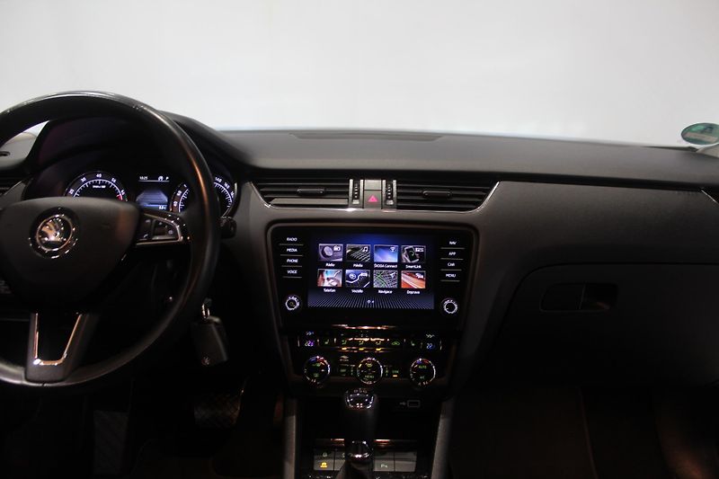 Škoda Octavia (2017) 1.4TSI DSG 110kW STYLE LED  - fotka 29 z 38