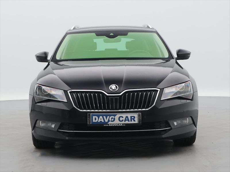 Škoda Superb 1.6 TDI Style+ Navi Tažné - fotka 2 z 28