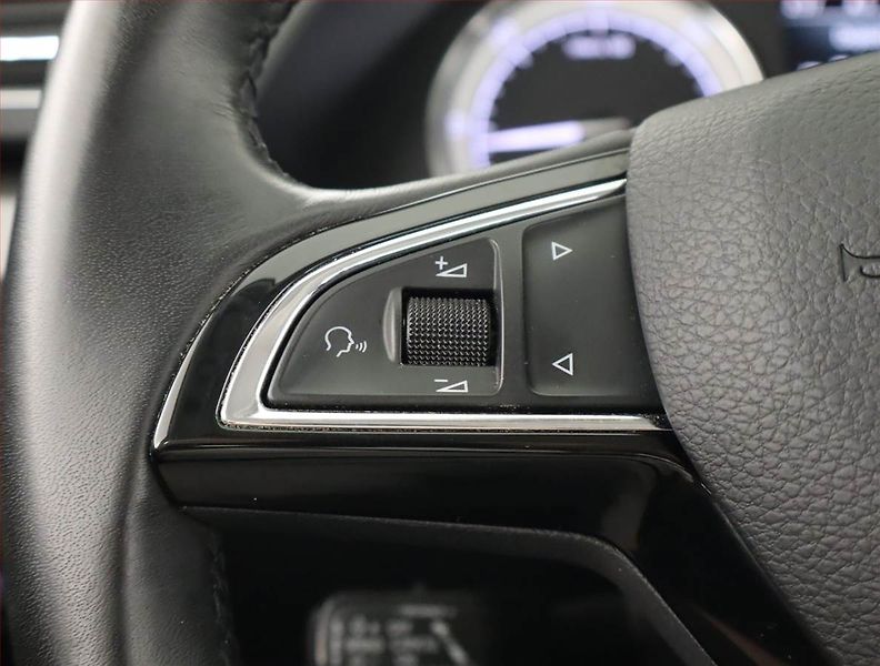 Škoda Superb (2020) Style 2.0 TDI - fotka 16 z 21