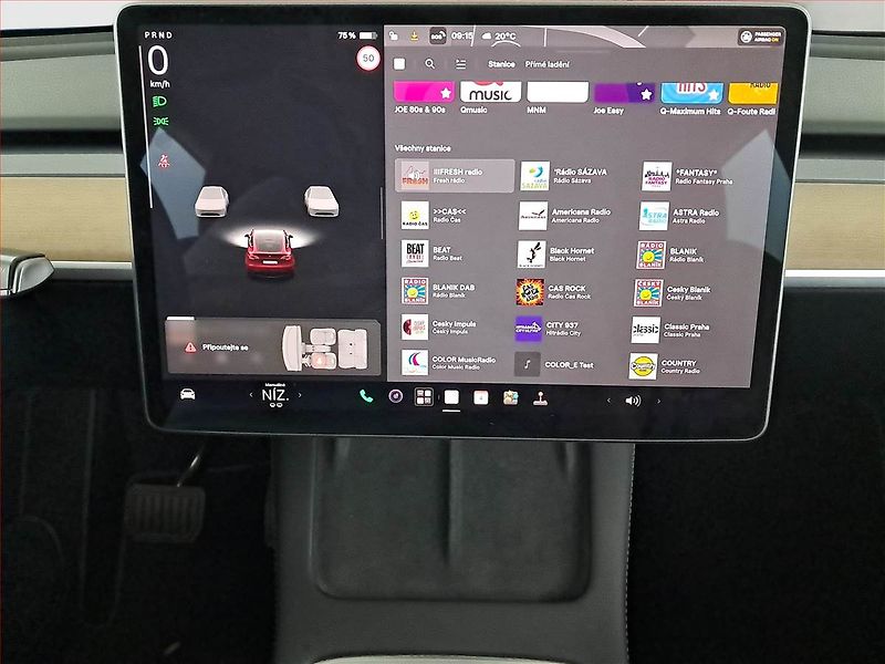 Tesla Model Y (2022) Long Range AWD 79kWh, SoH 91% - fotka 12 z 22