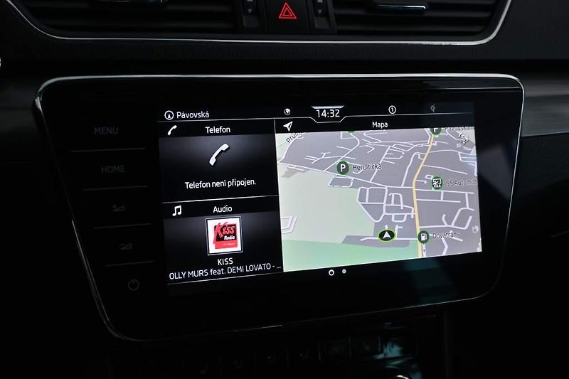 Škoda Superb (2022) 2.0 STYLE 147 KW DSG MATRIX LE - fotka 17 z 35