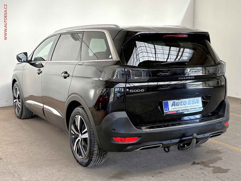Peugeot 5008 (2021) 1.5 HDI, 1.maj, LED, panor. - fotka 6 z 16