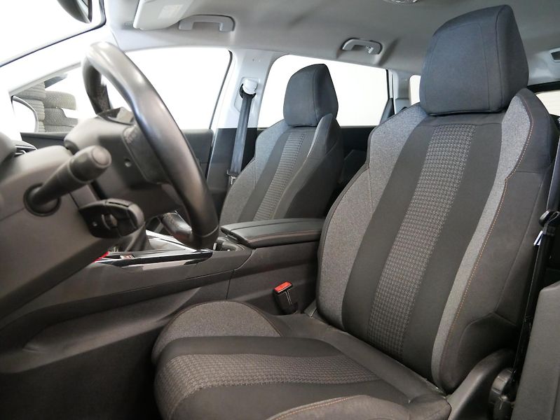 Peugeot 5008 - fotka 6 z 6