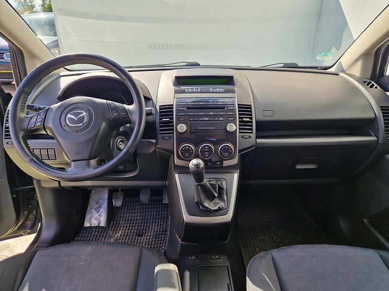 Mazda 5 2.0 - fotka 12 z 33