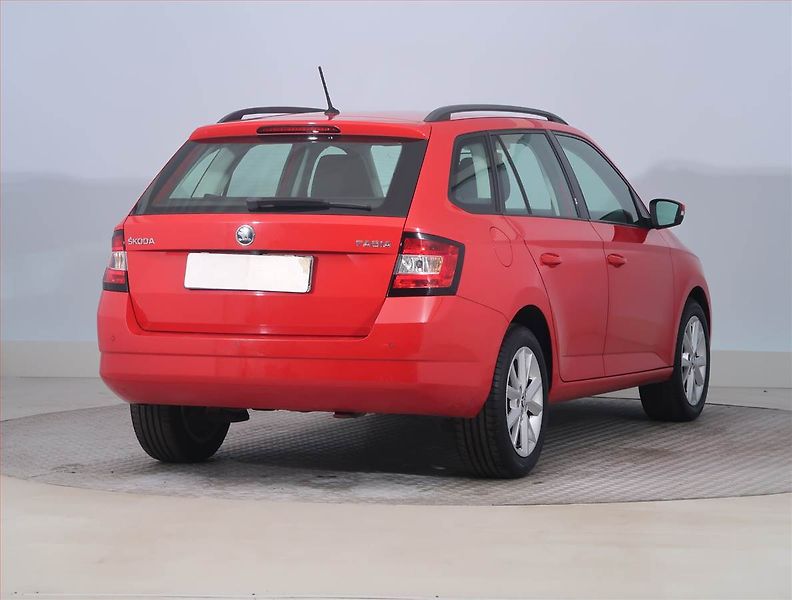 Škoda Fabia (2018) Style 1.0 TSI, Tempomat - fotka 5 z 20