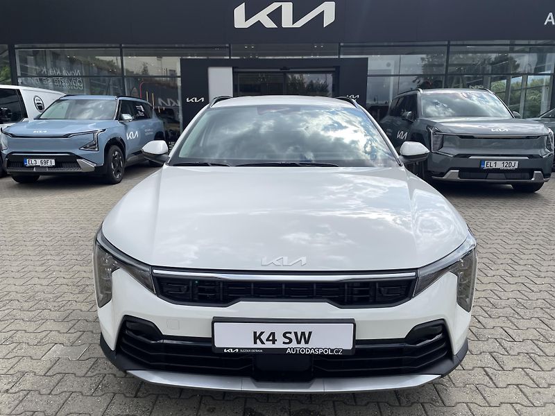 Kia K4 Sportswagon (2026) 1.6T-GDi 7DCT SPIN 110Kw - fotka 8 z 24