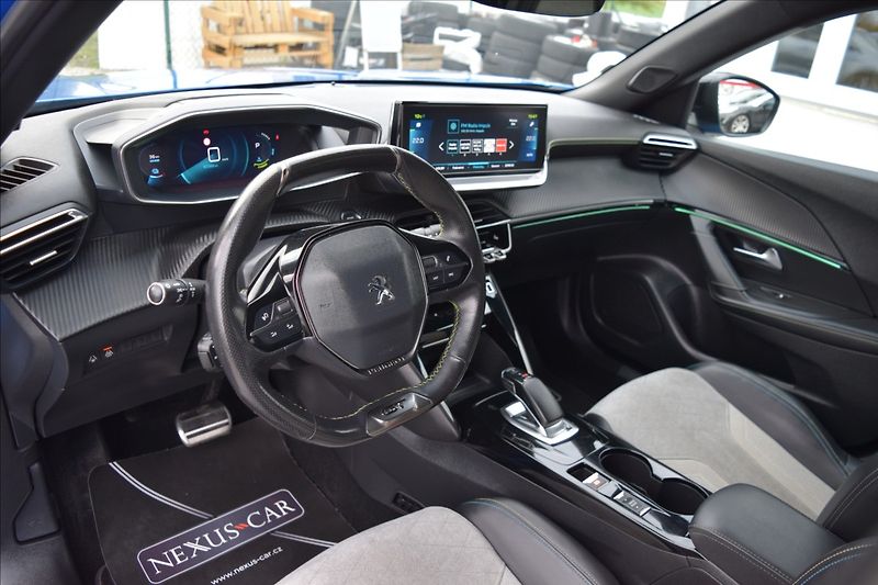 Peugeot 2008 0,0 100KW GT NAVI 360° KAMERA - fotka 16 z 47