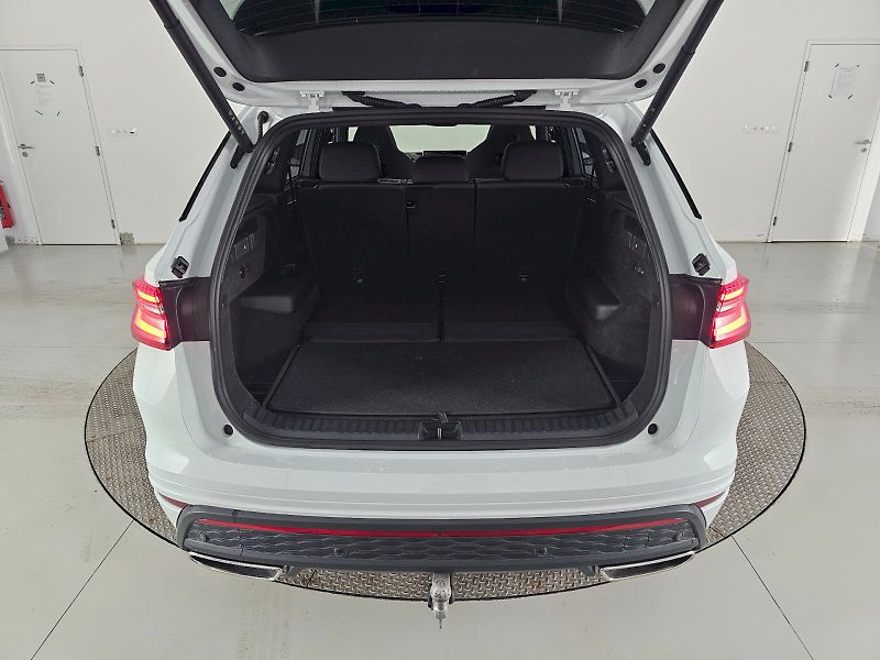 Škoda Kodiaq (2025) 2.0TSI 195kW RS 7S TAŽNÉ PANOR - fotka 35 z 35