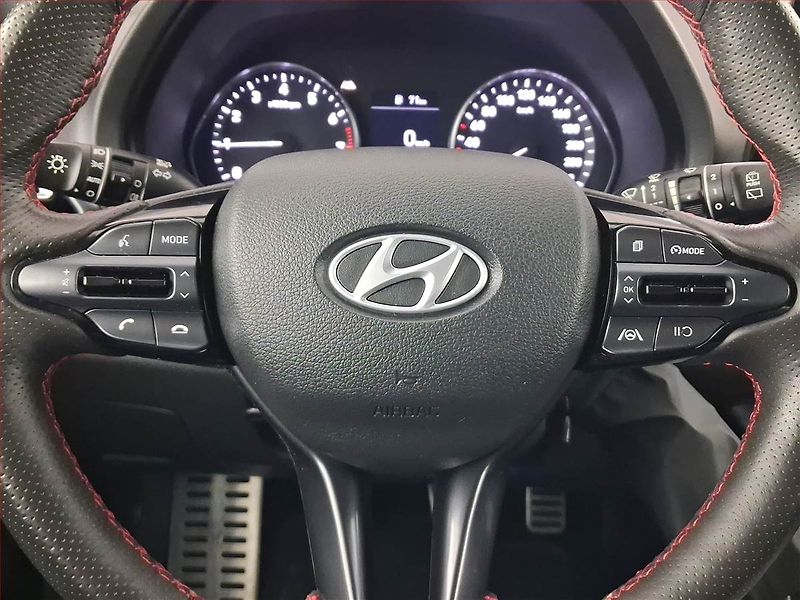 Hyundai i30 (2023) N-Line 1.0 T-GDI, Serv.kniha - fotka 16 z 21