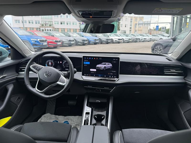 Volkswagen Passat Elegance 2.0 TDI 110 kW DSG Va - fotka 5 z 25