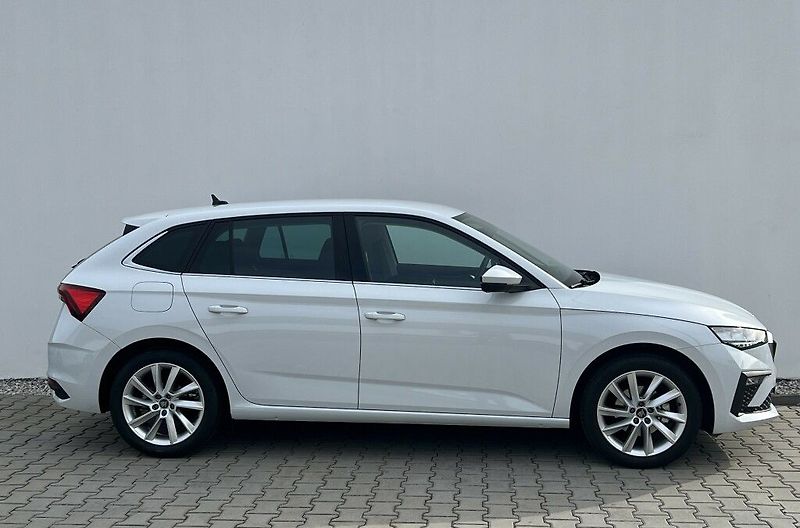 Škoda Scala Top Selection 1.0 TSI 85 Kw - fotka 9 z 32