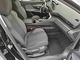 Peugeot 5008 (2020) 1,2 PT EAT8 17ALU PDC NAVI - náhled 8