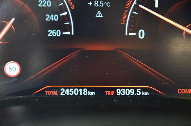 BMW Řada 6 (2018) 640d GT XDRIVE Luxury - fotka 13 z 28