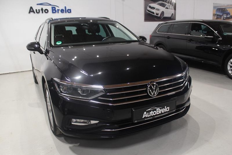 Volkswagen Passat (2021) 2.0TDI DSG Matrix display  - fotka 2 z 31