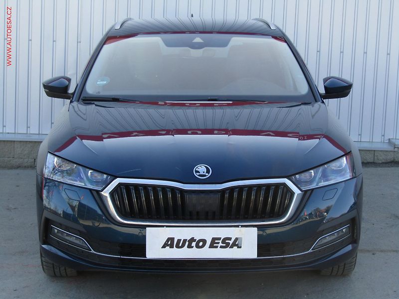 Škoda Octavia (2020) 2.0 TDi, Style, DSG - fotka 2 z 24