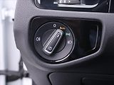 Volkswagen Golf 2,0 TSI GTI DSG Performance - náhled 18