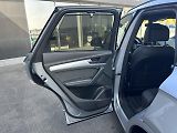 Audi Q5 S line 40 TDI quattro ZÁRUKA - náhled 35