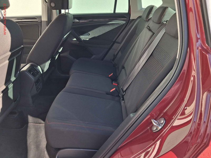 Volkswagen Tiguan (2018) 2.0 TDi 4X4, Sound, DSG, LED - fotka 10 z 20
